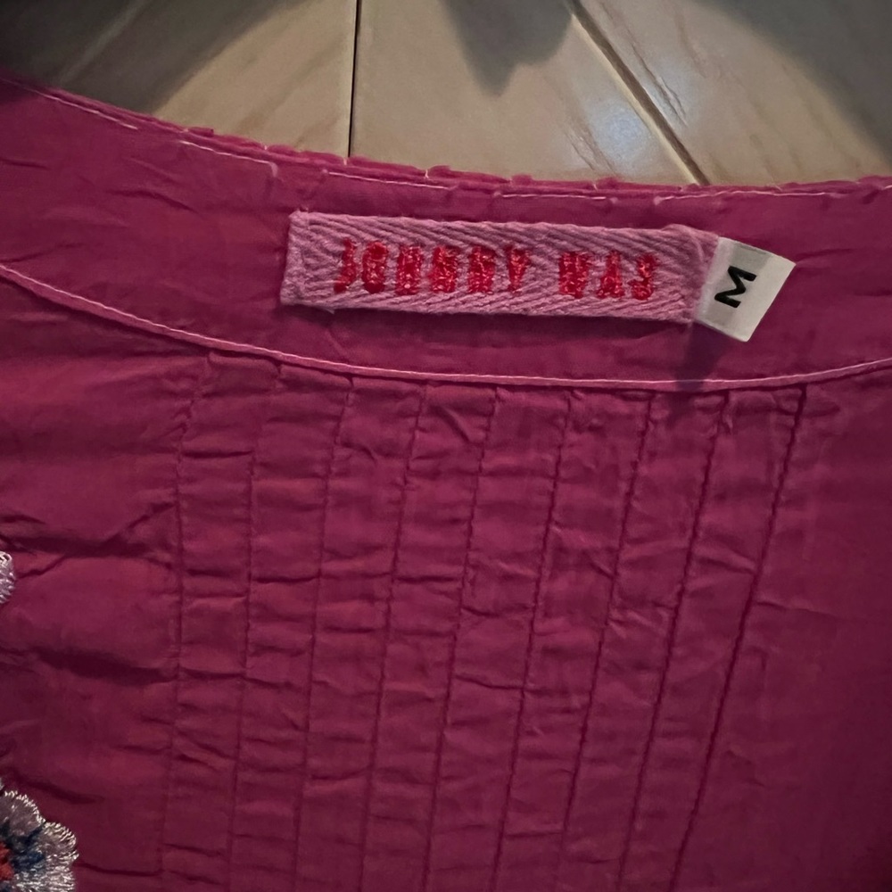 Johnny Was floral embroidered blouse - Picture 2 of 5